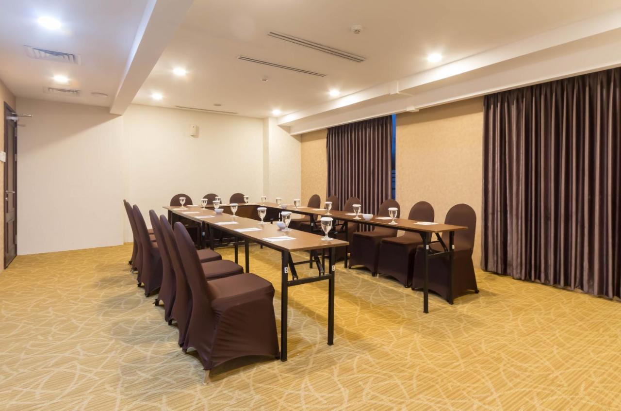 מלון Kejayan Grand Keisha Yogyakarta מראה חיצוני תמונה
