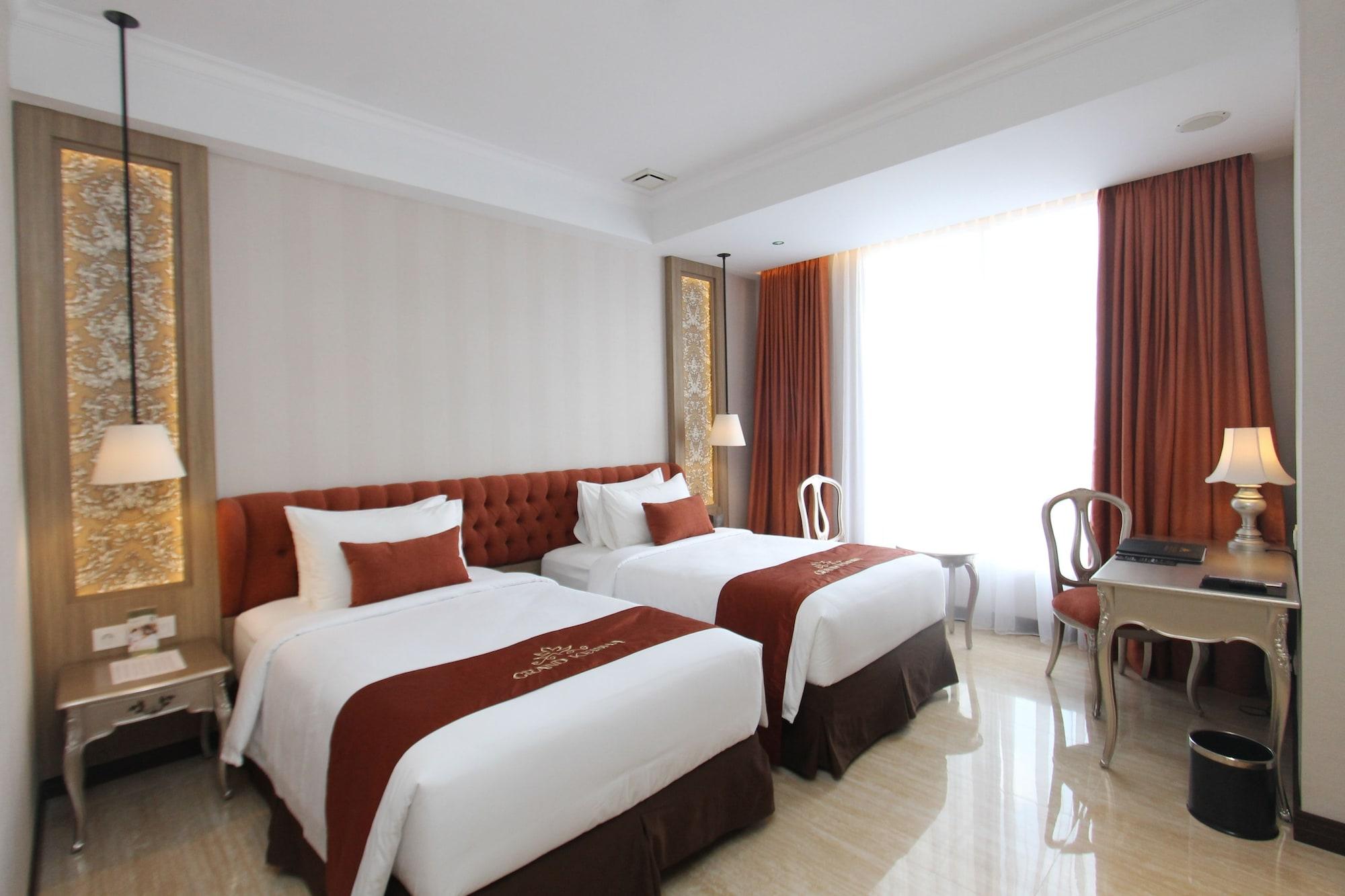 מלון Kejayan Grand Keisha Yogyakarta מראה חיצוני תמונה